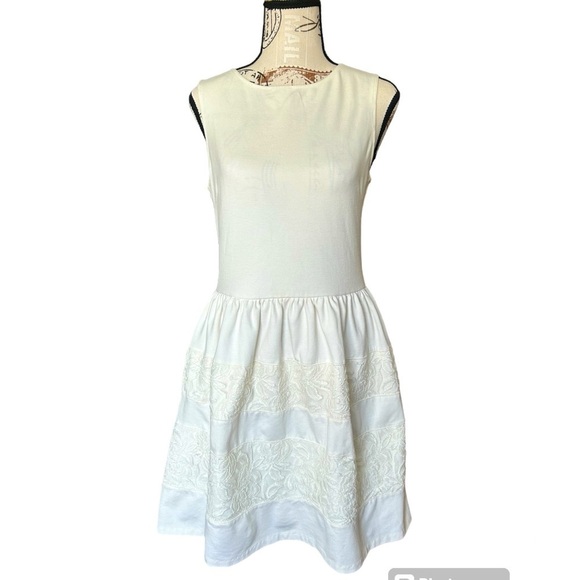 Bar III ivory colored sleeveless dress with lace panels size large - Picture 1 of 12